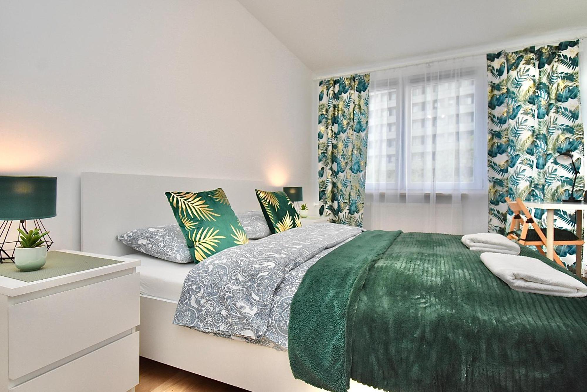 Rental Apartment Obrzezna Варшава Экстерьер фото