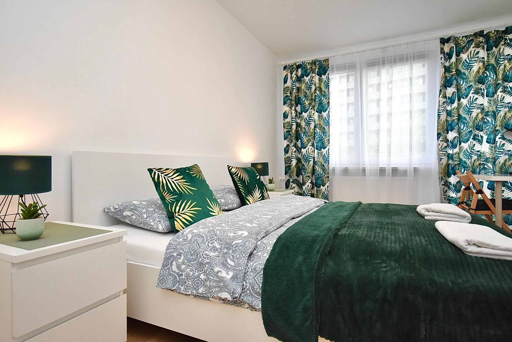 Rental Apartment Obrzezna Варшава Экстерьер фото
